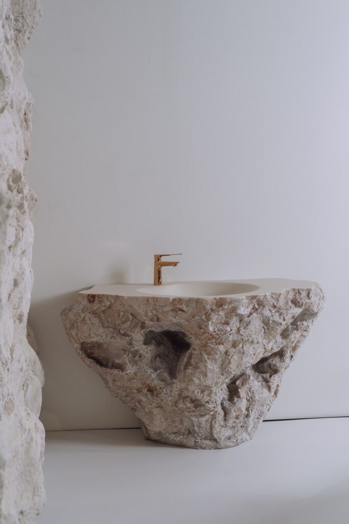 SINK HVAR 2-min