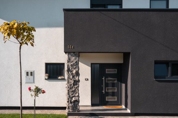 PRIVATNA KUCA STUP 2-min
